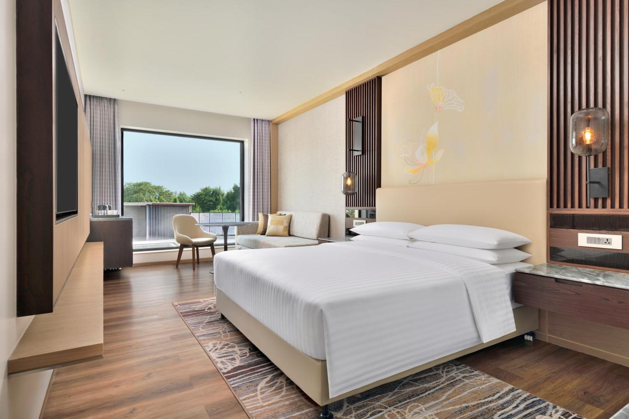 Courtyard By Marriott Gorakhpur Hotel ภายนอก รูปภาพ