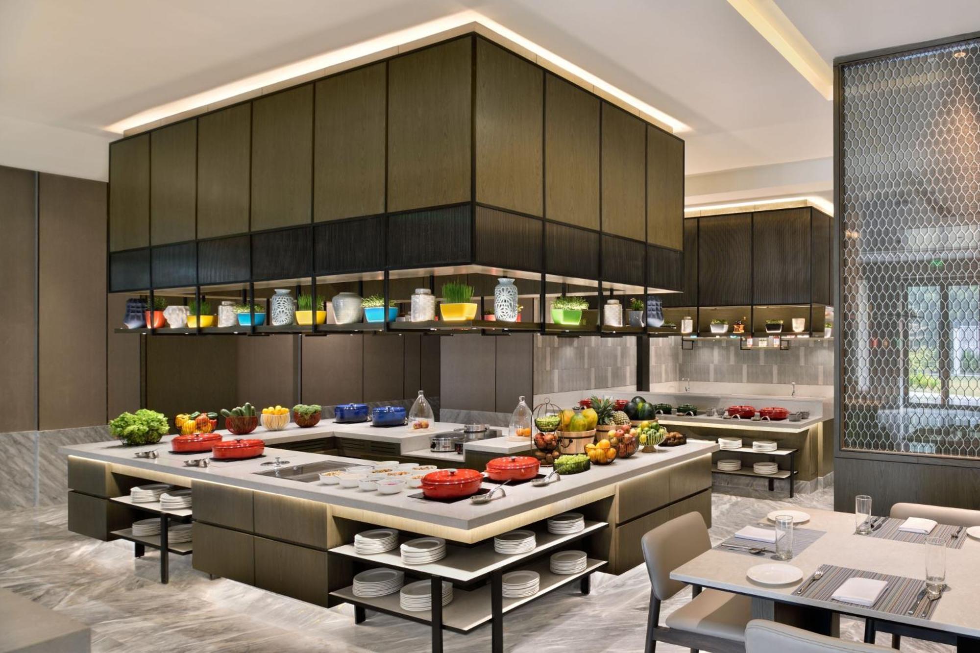 Courtyard By Marriott Gorakhpur Hotel ภายนอก รูปภาพ